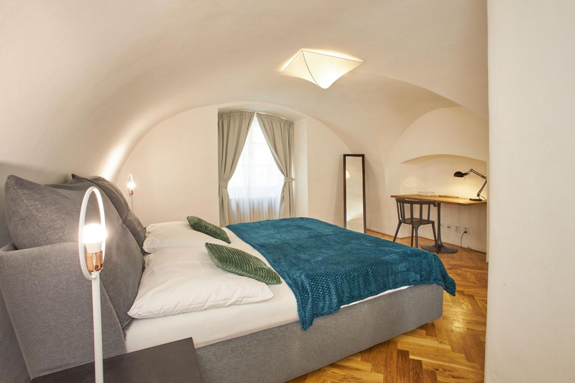 Lazenska N4 Appart hôtel 4*